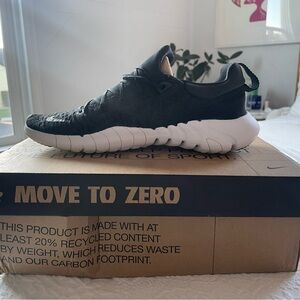Women’s size 9 Nike Free Run 5.0 (discontinued; new with tags)
